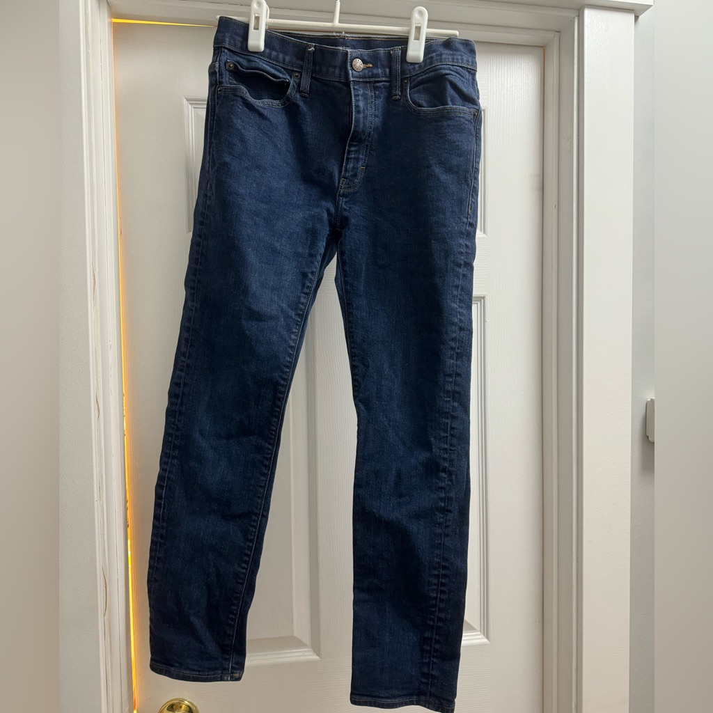 J Crew Flex Slim Jeans. Gently Worn. W 31. L 30
